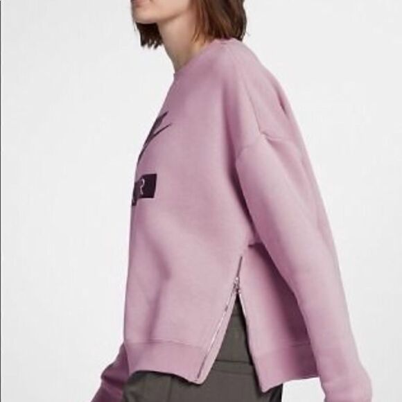 RARE Nike Rally crew neck sweatshirt - Picture 11 of 14